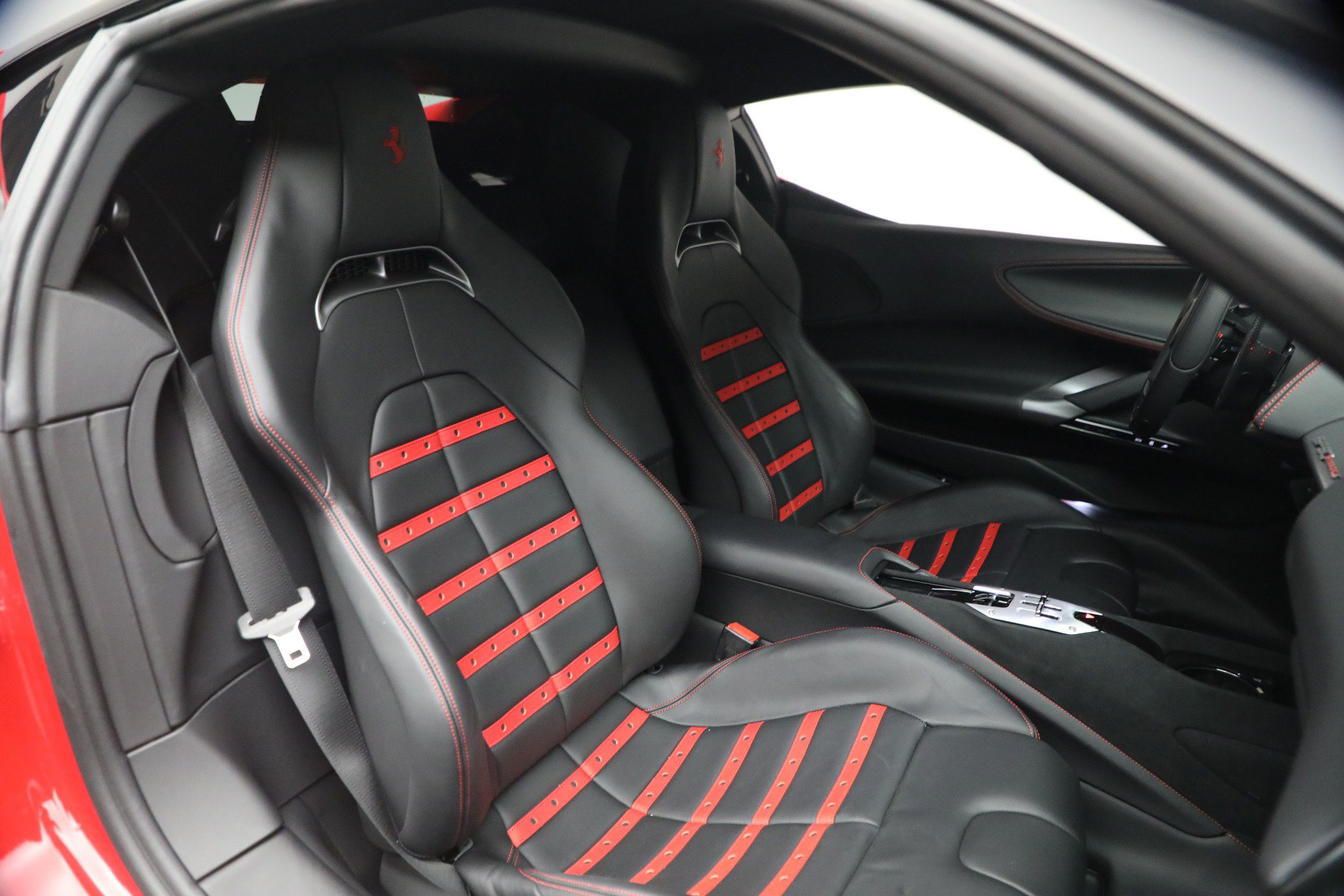 Used 2023 Ferrari SF90 Stradale AWD/4WD image 17