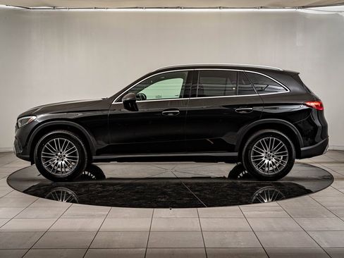 Certified 2025 Mercedes-Benz GLC 300 4MATIC image 5