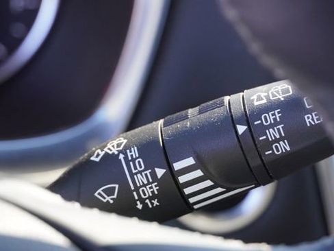 Used 2023 Chevrolet Traverse Premier w/ LPO, Floor Liner Package image 33