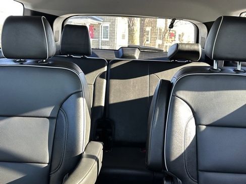 Used 2021 Chevrolet Traverse High Country w/ LPO, Floor Liner Package image 30