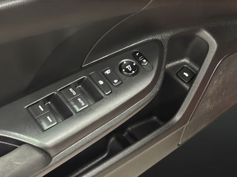 Used 2020 Honda Civic LX image 21