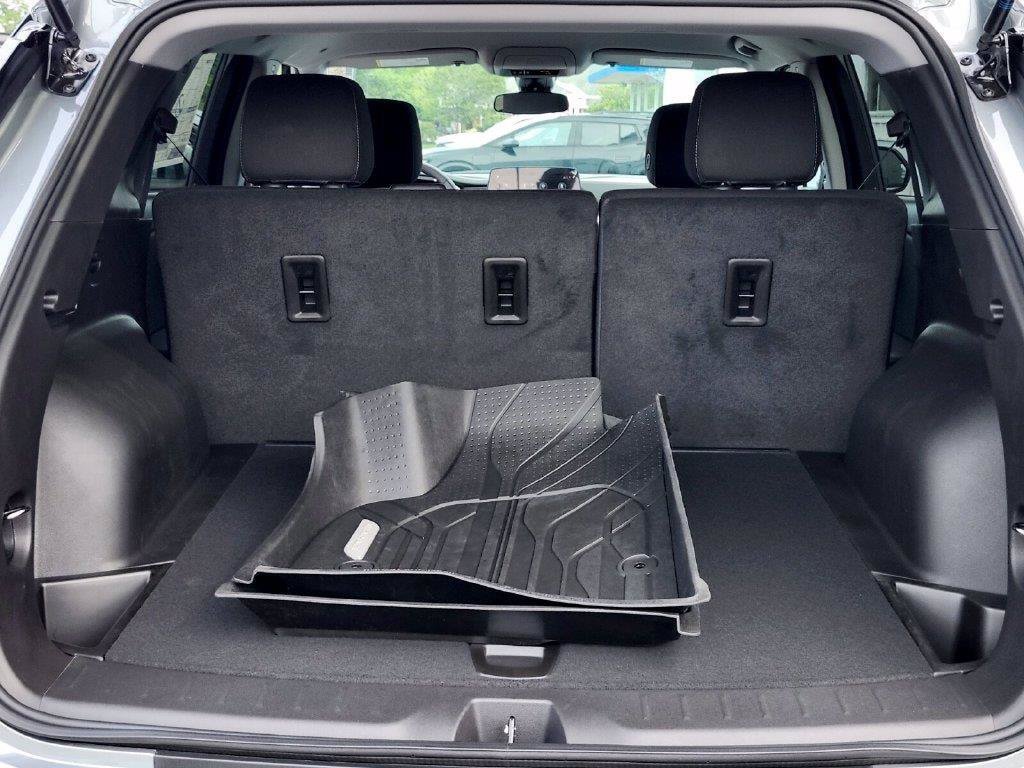 New 2026 Chevrolet Blazer LT w/ LPO, Floor Liner Package AWD/4WD image 32