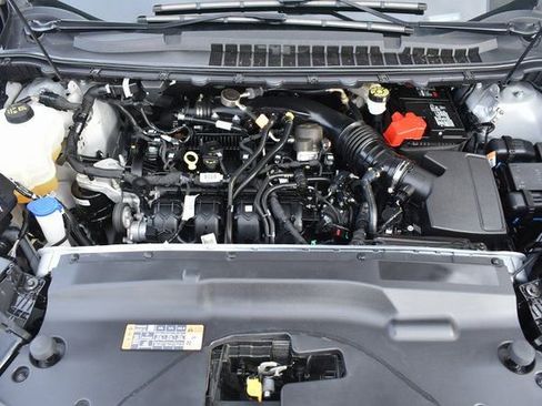 Used 2024 Ford Edge Titanium image 52