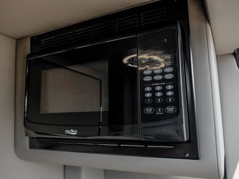 New 2024 Mercedes-Benz Sprinter 3500 image 42