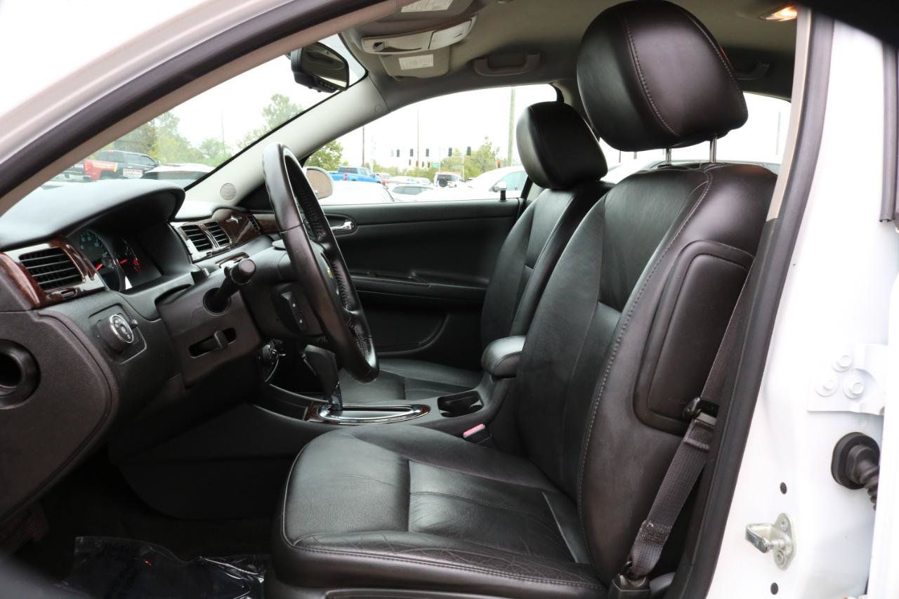 Used 2014 Chevrolet Impala LTZ FWD image 22
