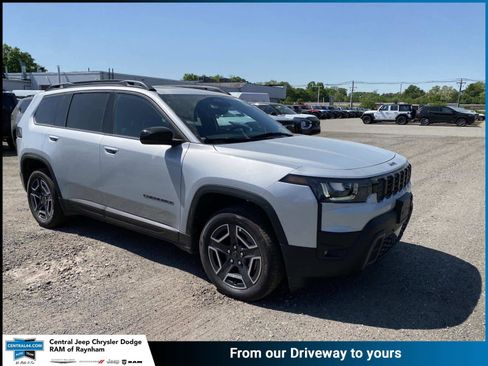 New 2026 Jeep Cherokee Limited AWD/4WD image 1