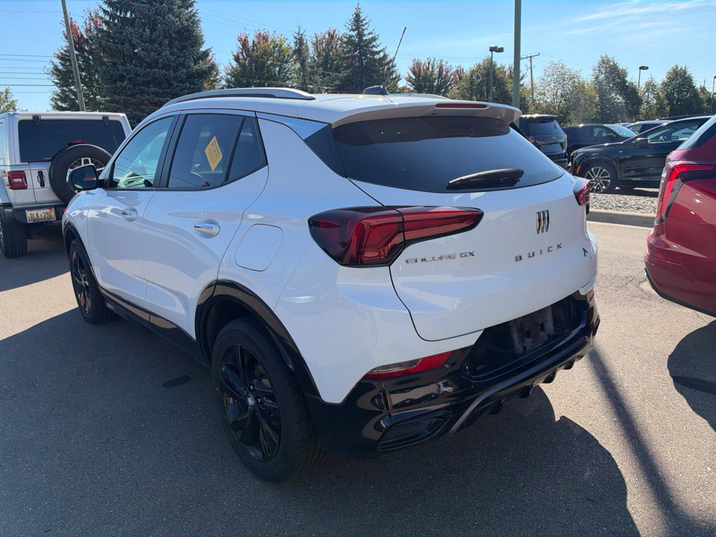 Used 2024 Buick Encore GX Sport Touring w/ Comfort Package FWD image 5