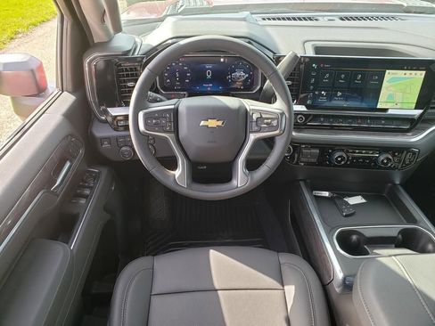 New 2026 Chevrolet Silverado 3500 LTZ w/ LTZ Premium Package image 19