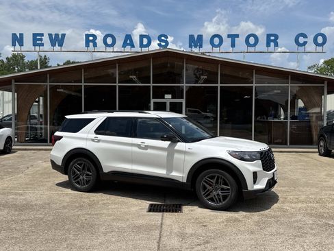 New 2025 Ford Explorer ST-Line w/ Premium Package image 1