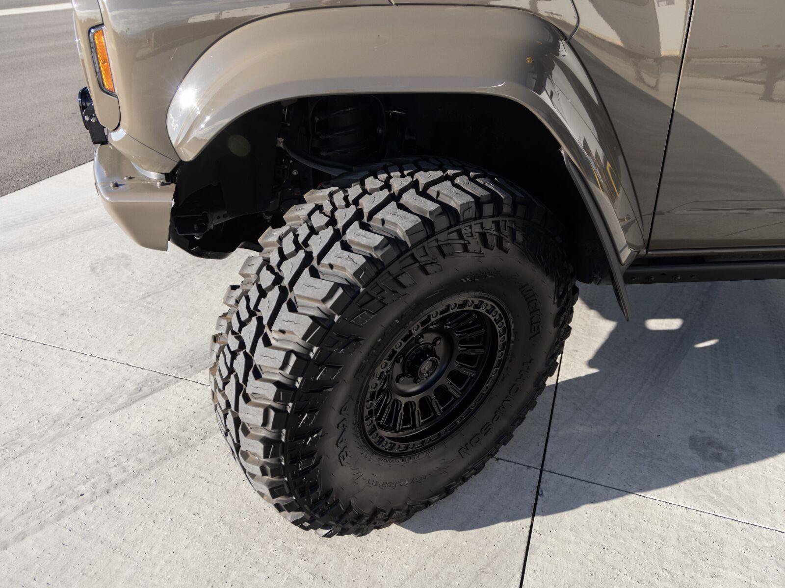 Used 2025 Ford Bronco Raptor AWD/4WD image 12