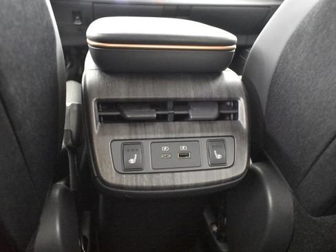 Certified 2024 Nissan Ariya AWD image 29