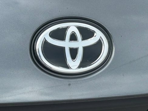 Used 2023 Toyota GR86 Premium RWD image 18