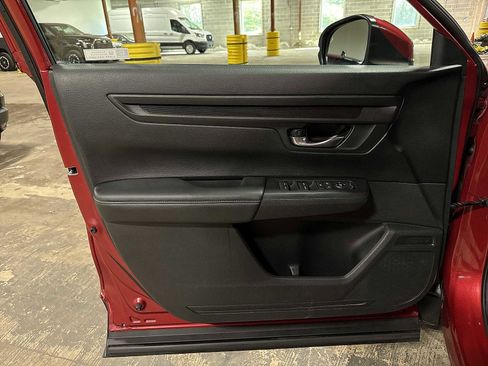Used 2024 Honda CR-V EX image 30