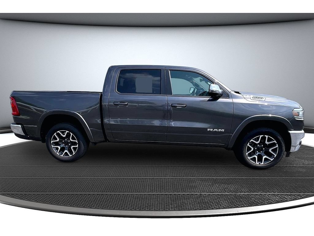 Used 2026 RAM 1500 Laramie AWD/4WD image 15