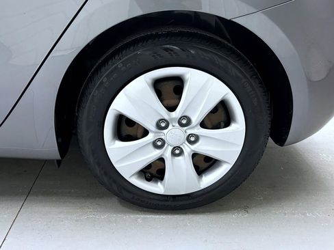 Used 2016 Kia Forte LX image 22
