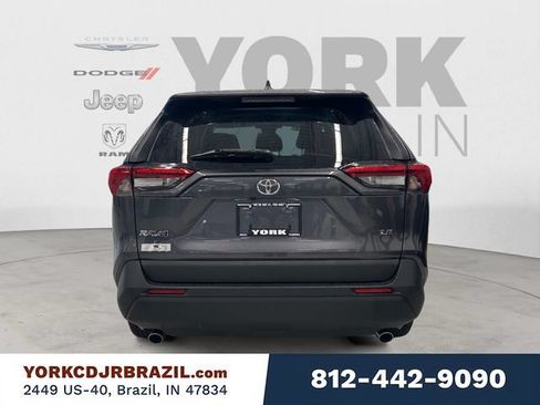 Used 2023 Toyota RAV4 LE FWD image 4