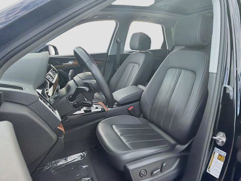 Used 2023 Audi Q5 2.0T Premium w/ Convenience Package AWD/4WD image 13