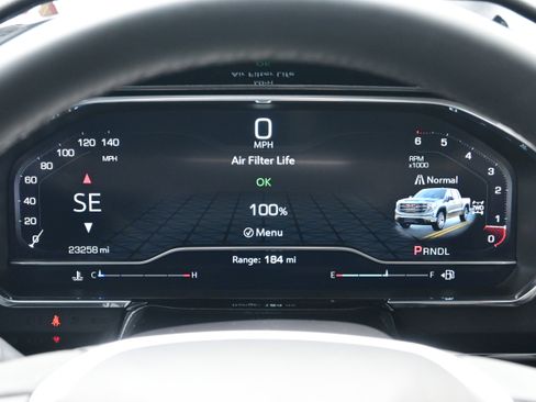 Used 2024 GMC Sierra 1500 Elevation image 21