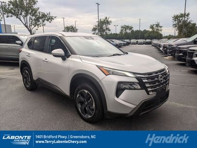 Used 2024 Nissan Rogue SV