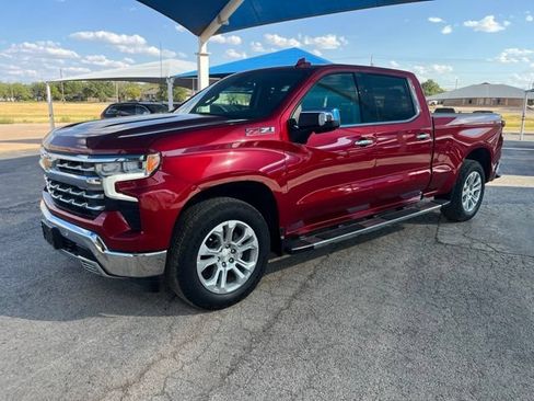 Used 2024 Chevrolet Silverado 1500 LTZ AWD/4WD image 1