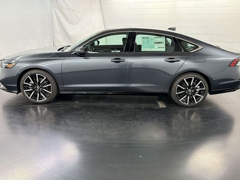 New 2026 Honda Accord Touring image 2