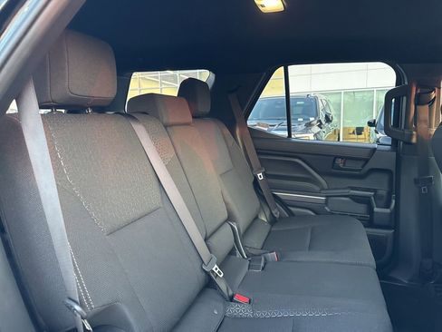 Used 2025 Toyota 4Runner SR5 image 27