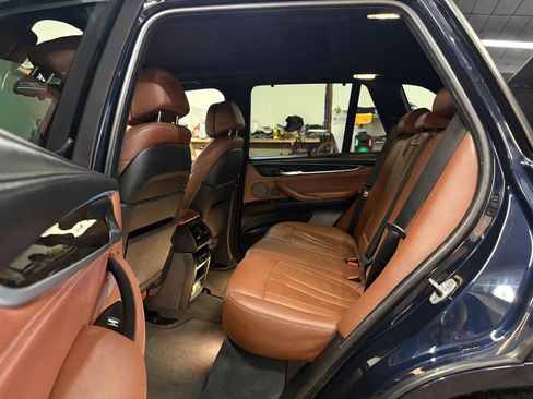 Used 2017 BMW X5 xDrive50i image 24