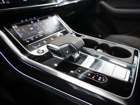 New 2026 Audi Q8 Premium Plus image 20