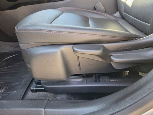 Used 2024 Chevrolet Trax RS w/ Driver Confidence Package image 21