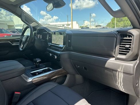 Certified 2026 GMC Sierra 1500 Elevation w/ Elevation Premium Package RWD image 28