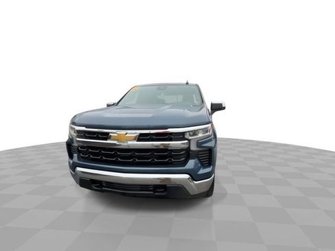 Certified 2024 Chevrolet Silverado 1500 LT image 3