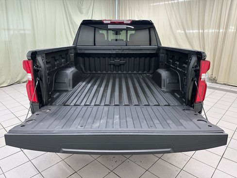 Certified 2026 Chevrolet Silverado 1500 High Country w/ Midnight Edition AWD/4WD image 10