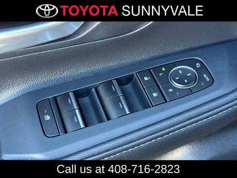 Certified 2025 Toyota Grand Highlander MAX Platinum image 18