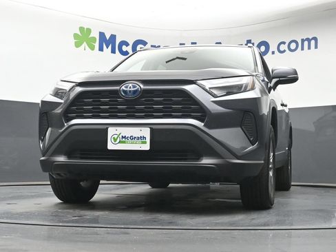 Used 2024 Toyota RAV4 XLE w/ Convenience Package AWD/4WD image 7