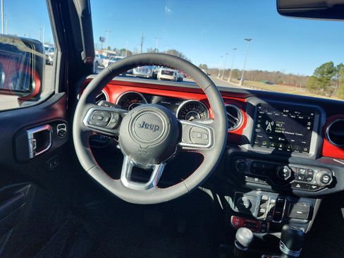 Used 2023 Jeep Gladiator Rubicon w/ LED Lighting Group image 11