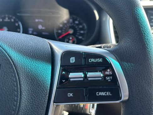 Used 2020 Kia Sorento AWD V6 image 32