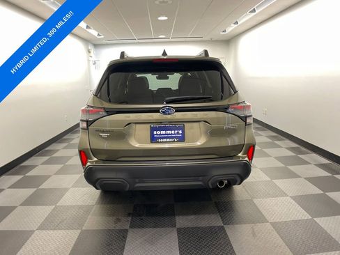 Certified 2025 Subaru Forester Limited image 4