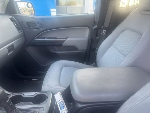 Used 2019 GMC Canyon W/T w/ Convenience Package image 17