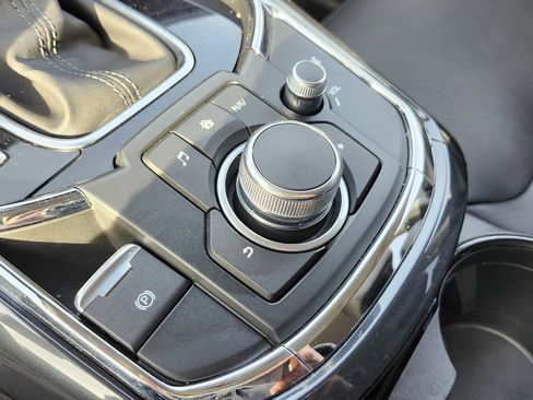 Used 2019 MAZDA CX-9 Touring w/ Touring Premium Package image 9