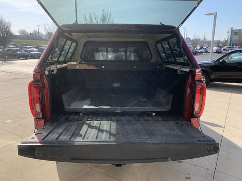 Used 2023 GMC Sierra 1500 SLT w/ SLT Premium Plus Package image 29