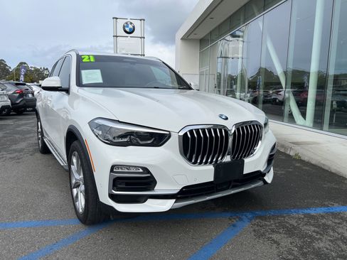 Used 2021 BMW X5 xDrive45e w/ Premium Package AWD/4WD image 1