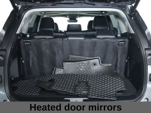 Used 2023 Toyota Highlander Limited image 22