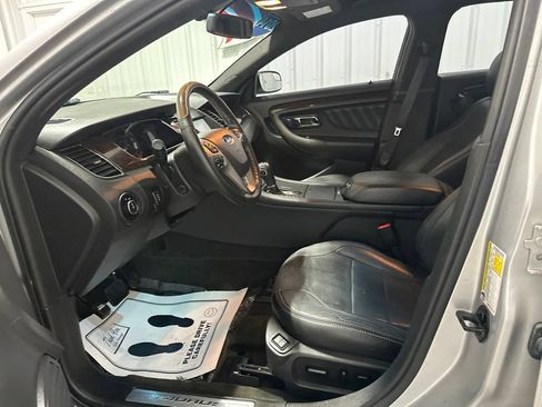 Used 2014 Ford Taurus Limited FWD image 9