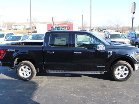 New 2025 Ford F150 XLT w/ Equipment Group 302A MID image 6