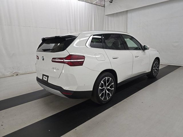 Used 2025 BMW X3 xDrive30i w/ Convenience Package AWD/4WD image 3