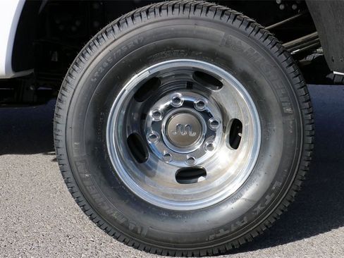 New 2026 Ford F350 King Ranch w/ Chrome Package image 9