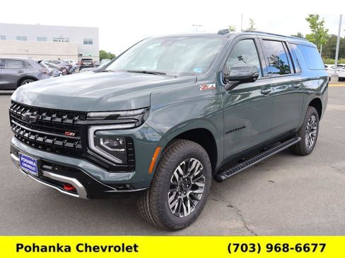 New 2026 Chevrolet Suburban Z71 w/ Comfort Package AWD/4WD image 3