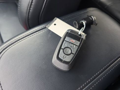 Used 2024 Ford Maverick Lariat w/ Black Appearance Package image 29