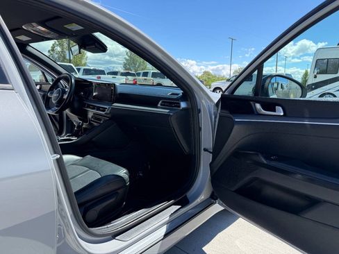 Used 2022 Kia K5 GT-Line AWD/4WD image 23