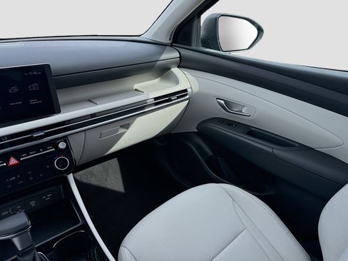New 2026 Hyundai Tucson SEL FWD image 16